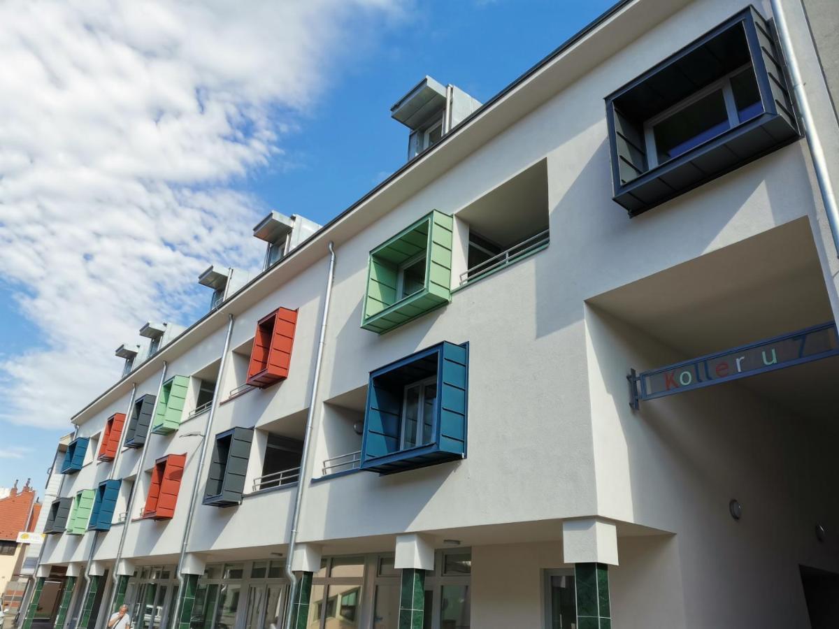 Antracit Apartman - Free Parking Πετς Εξωτερικό φωτογραφία